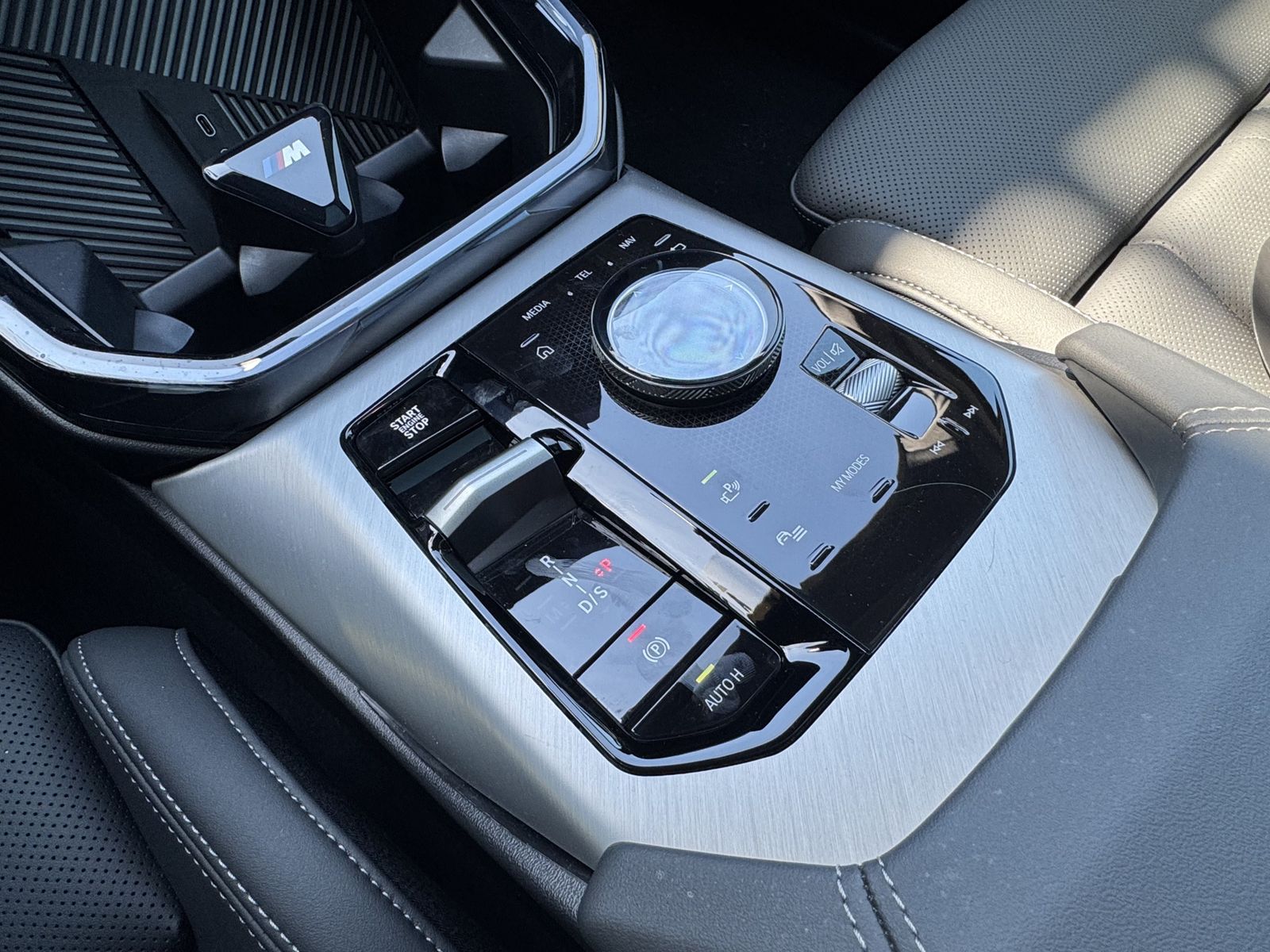 BMW X3 M50 xDrive M Sport Pro PANO AHK StHzg h&k foto 18