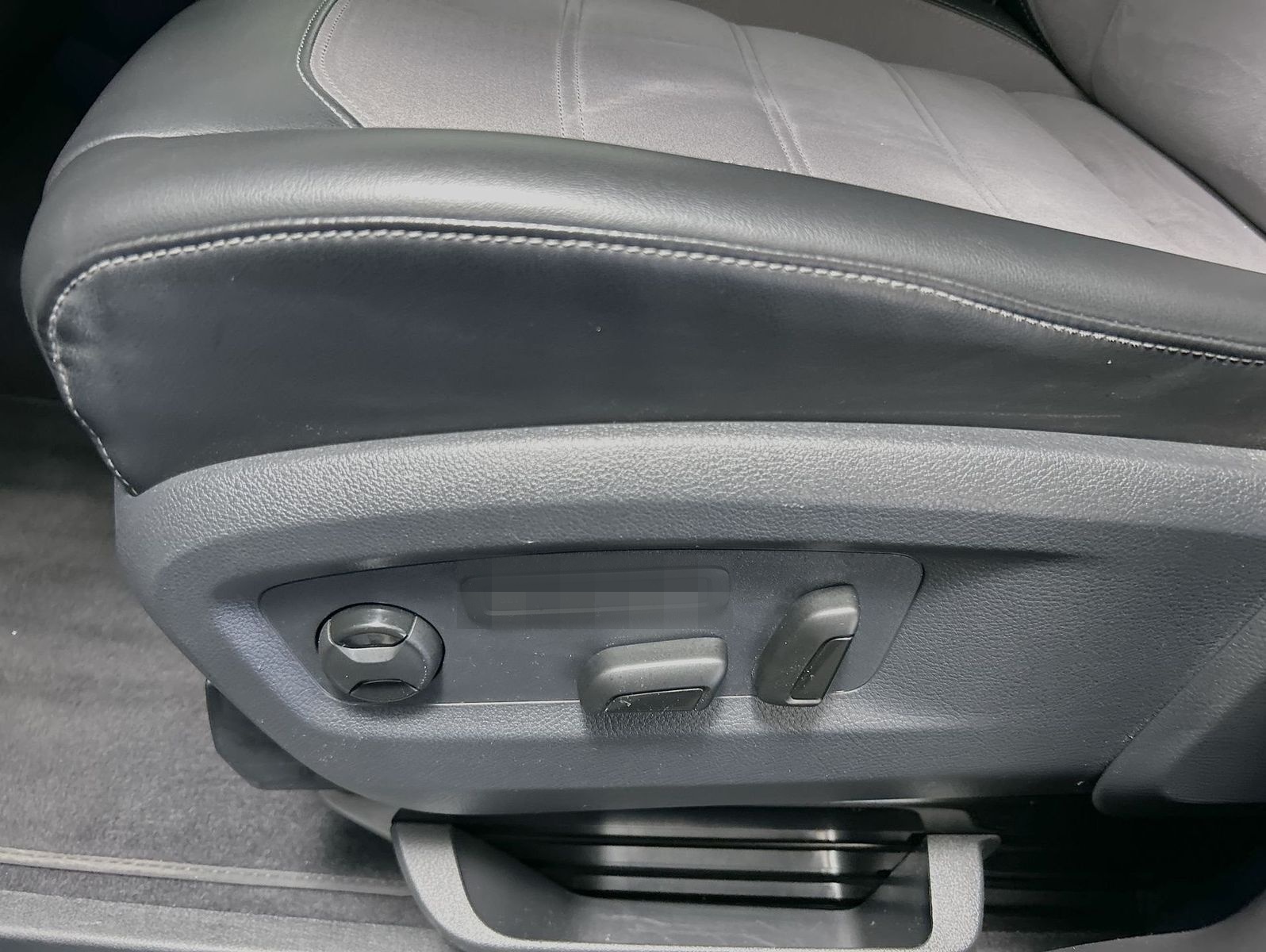 Volkswagen T6.1 Multivan 2.0 TDI DSG Generation Six foto 12