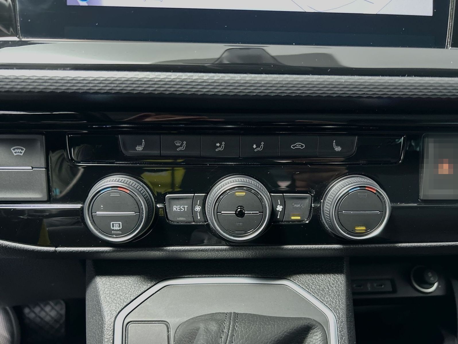 Volkswagen T6.1 Multivan 2.0 TDI DSG Generation Six foto 15