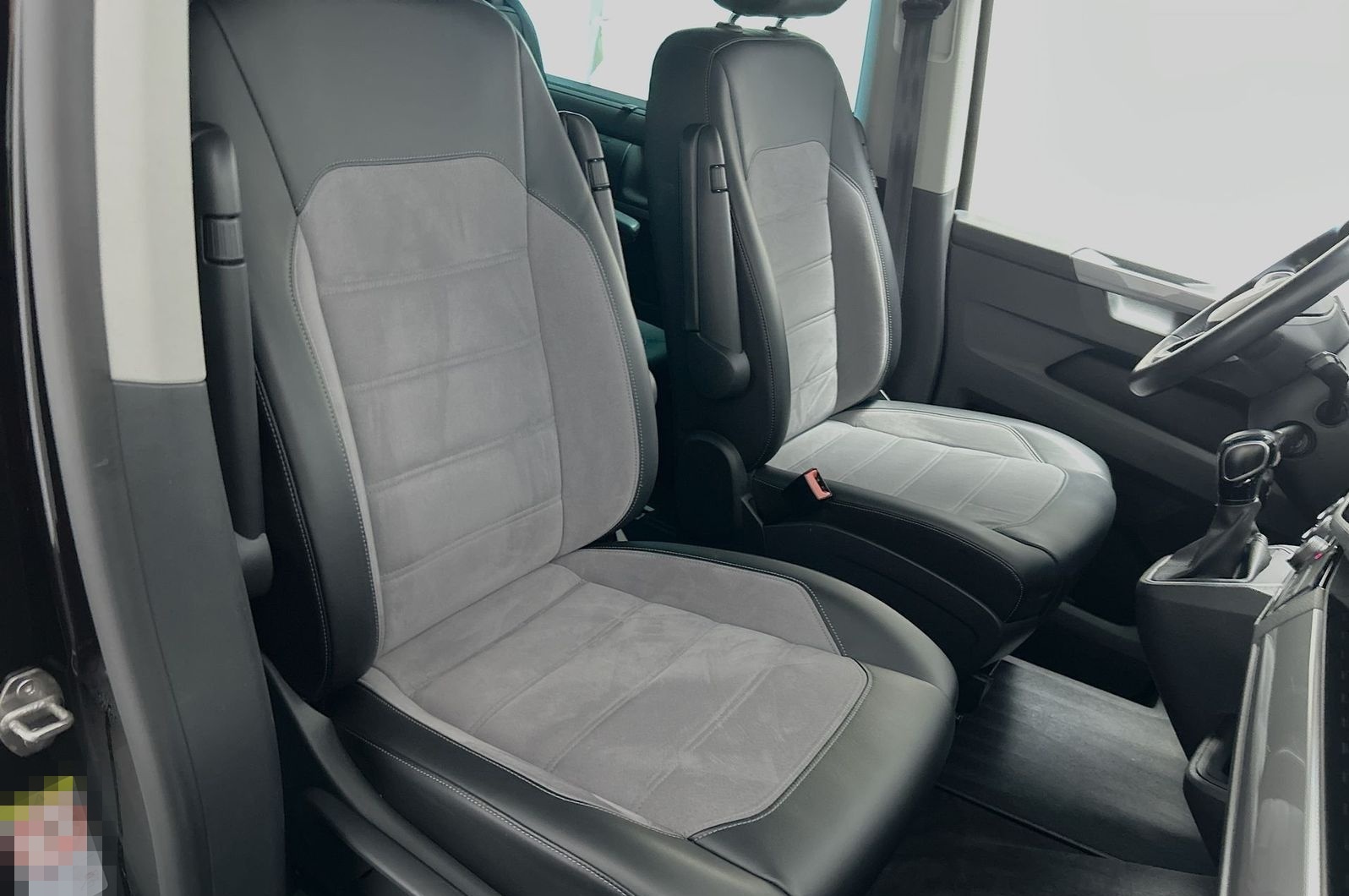 Volkswagen T6.1 Multivan 2.0 TDI DSG Generation Six foto 23