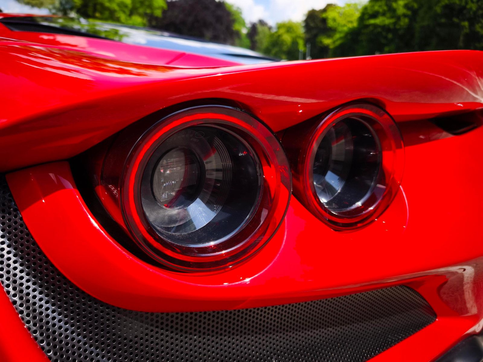 Ferrari F8 Tributo Coupé DCT foto 5