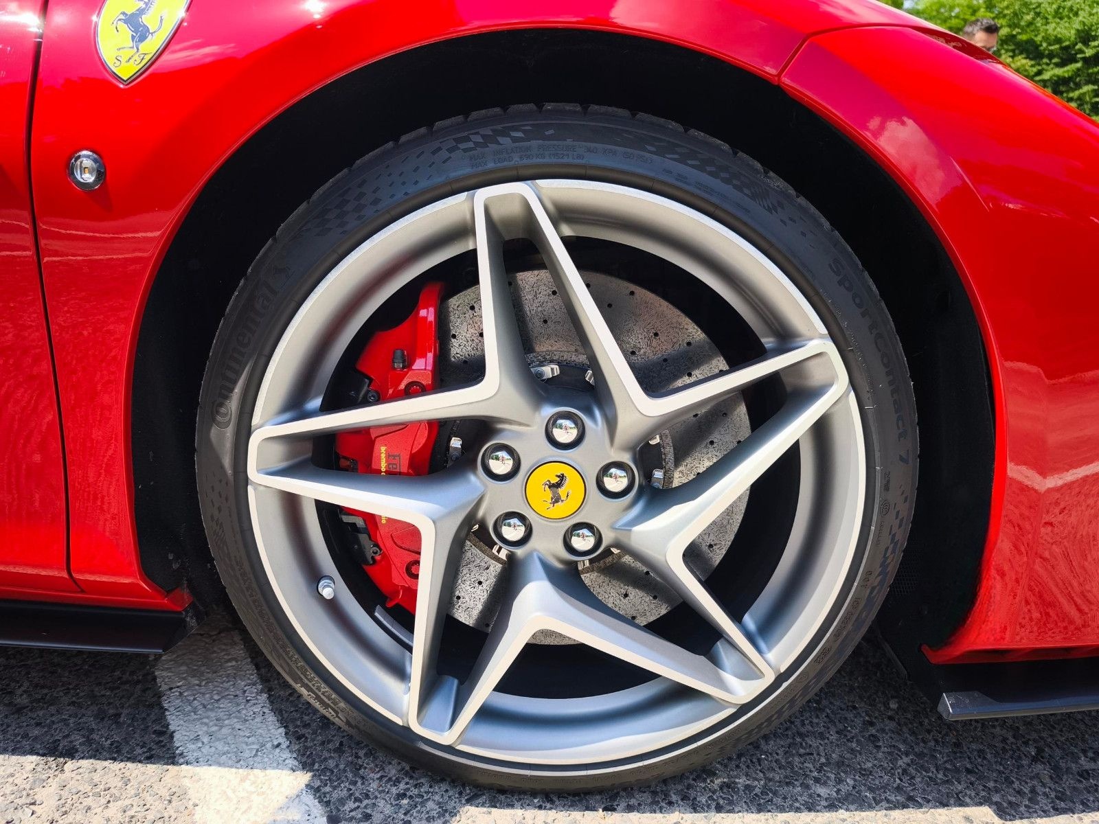 Ferrari F8 Tributo Coupé DCT foto 6