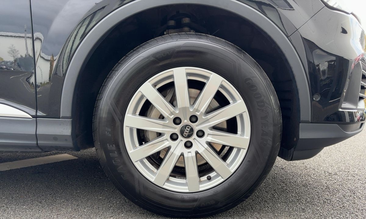 Audi Q7 45 TDI quattro Matrix Navi Leder foto 13