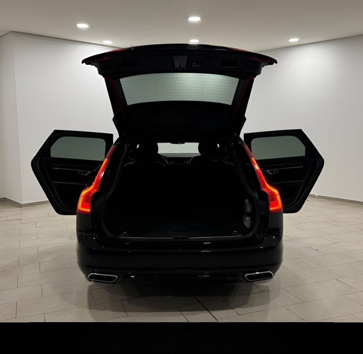 Volvo V90 2.0 D5 R-Design AWD|KAMERA|DAB+|LED|MEMORY| foto 16