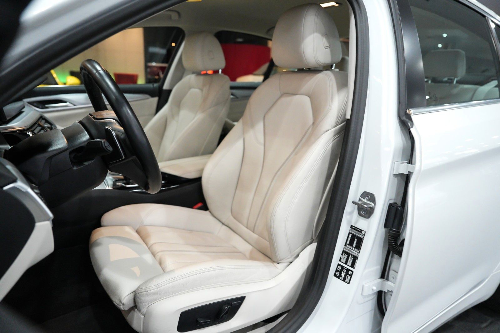 BMW 540d Lim. xDrive*LIVE-COCKPIT*LEDER*NAVI*LED*1HD foto 12