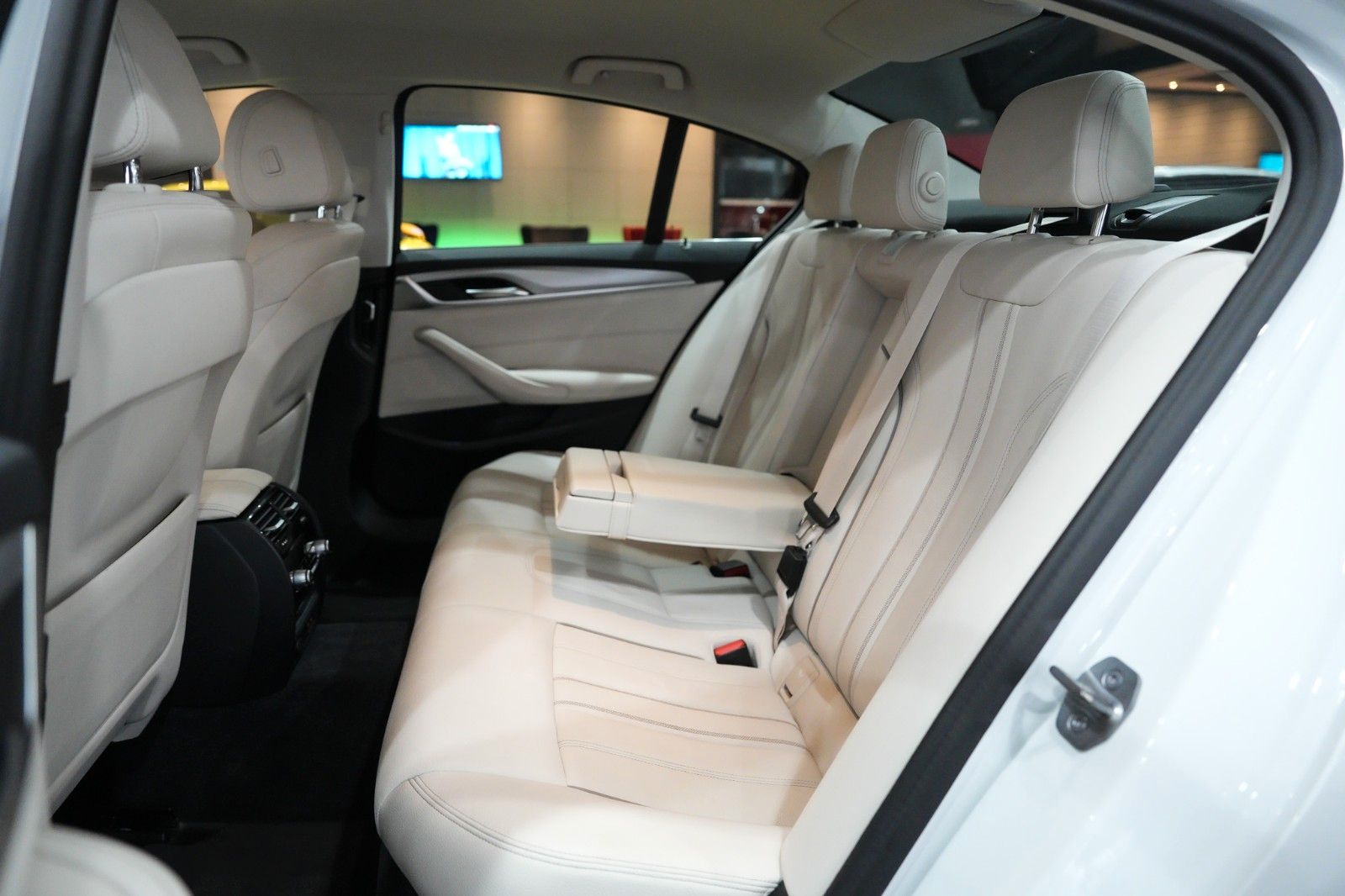 BMW 540d Lim. xDrive*LIVE-COCKPIT*LEDER*NAVI*LED*1HD foto 13