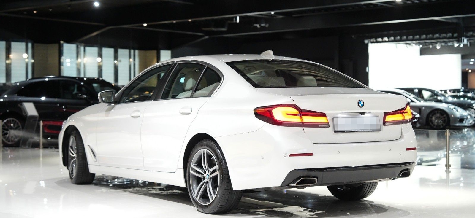 BMW 540d Lim. xDrive*LIVE-COCKPIT*LEDER*NAVI*LED*1HD foto 4