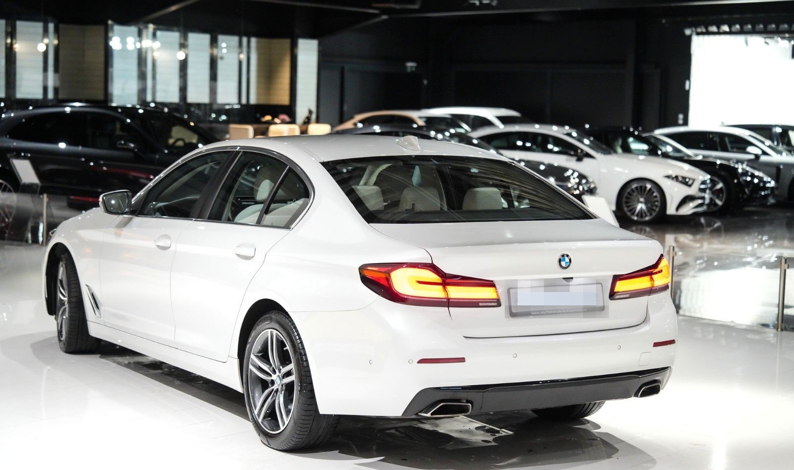 BMW 540d Lim. xDrive*LIVE-COCKPIT*LEDER*NAVI*LED*1HD foto 9