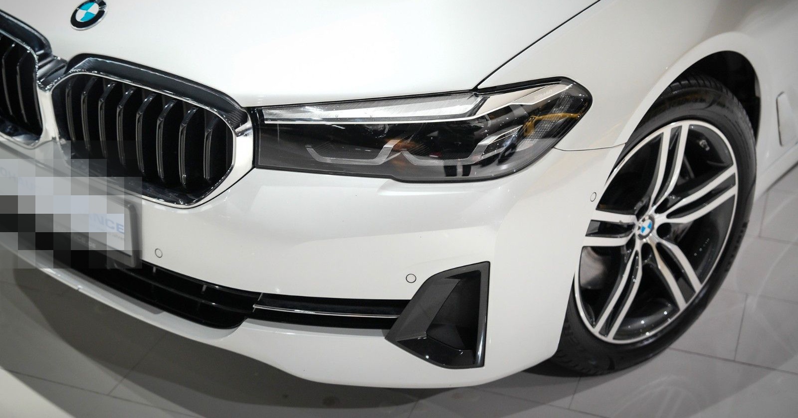 BMW 540d Lim. xDrive*LIVE-COCKPIT*LEDER*NAVI*LED*1HD foto 10