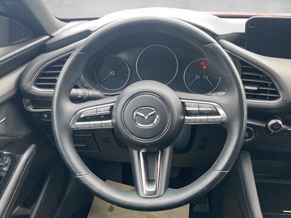 Mazda 3 2.0L e-SKYACTIV G 150ps foto 13