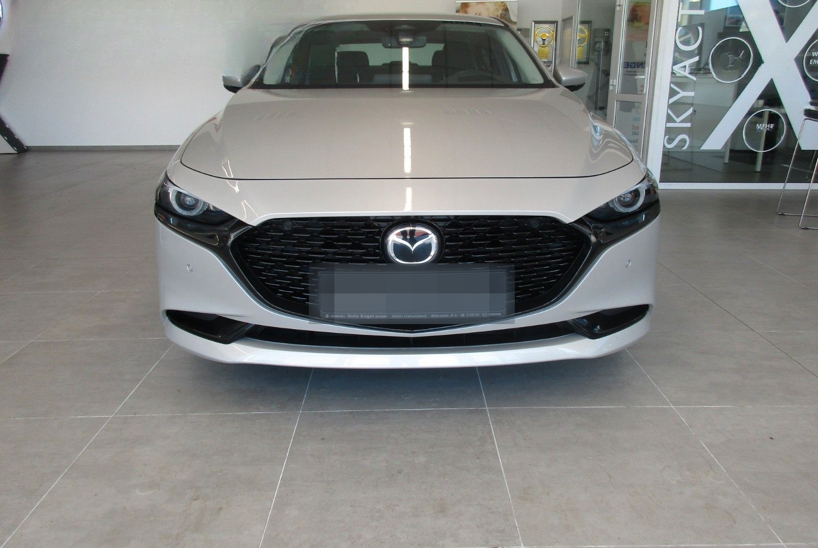 Mazda 3 e-SKYACTIV G 150 Drive Exclusive/Limo foto 2