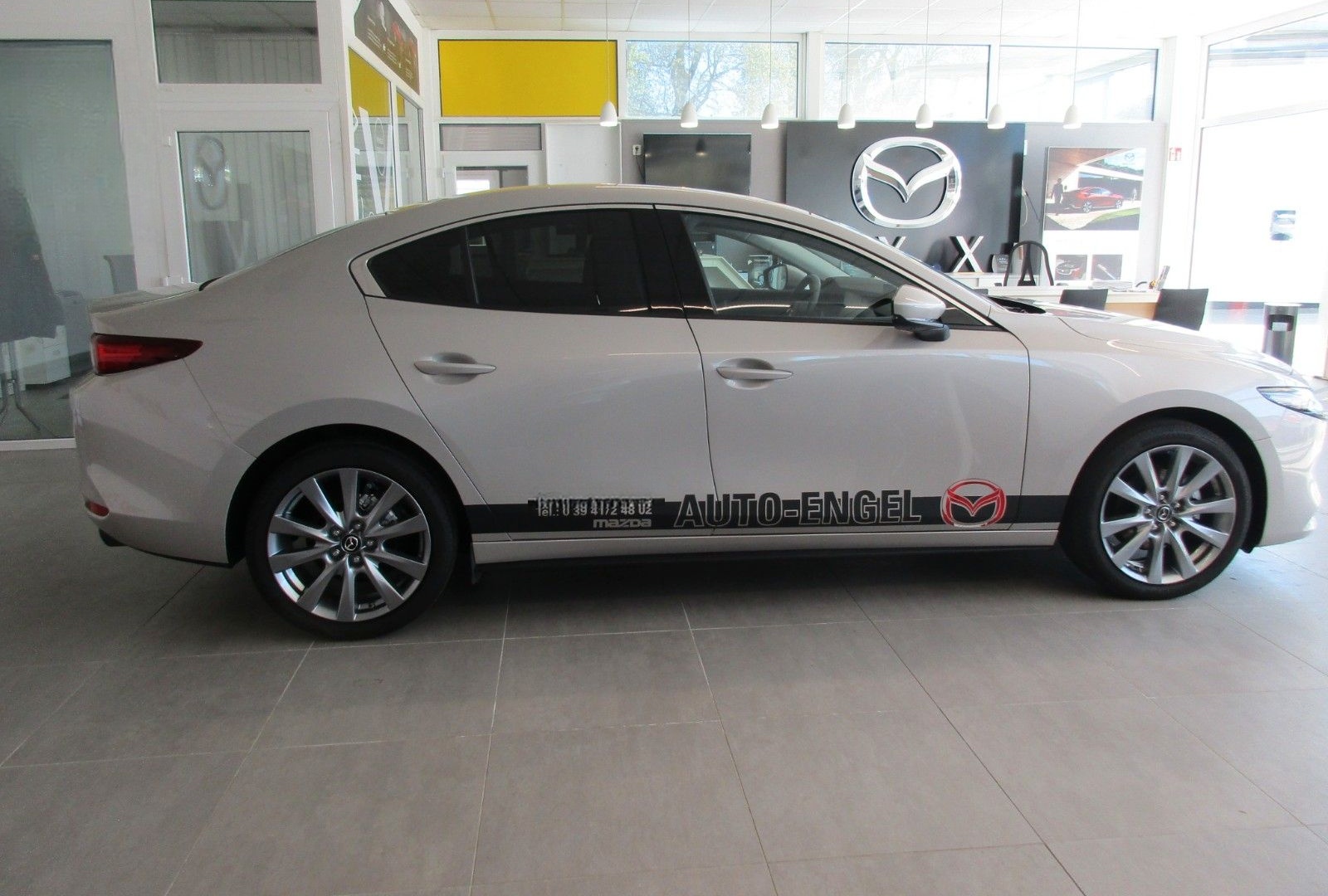 Mazda 3 e-SKYACTIV G 150 Drive Exclusive/Limo foto 4
