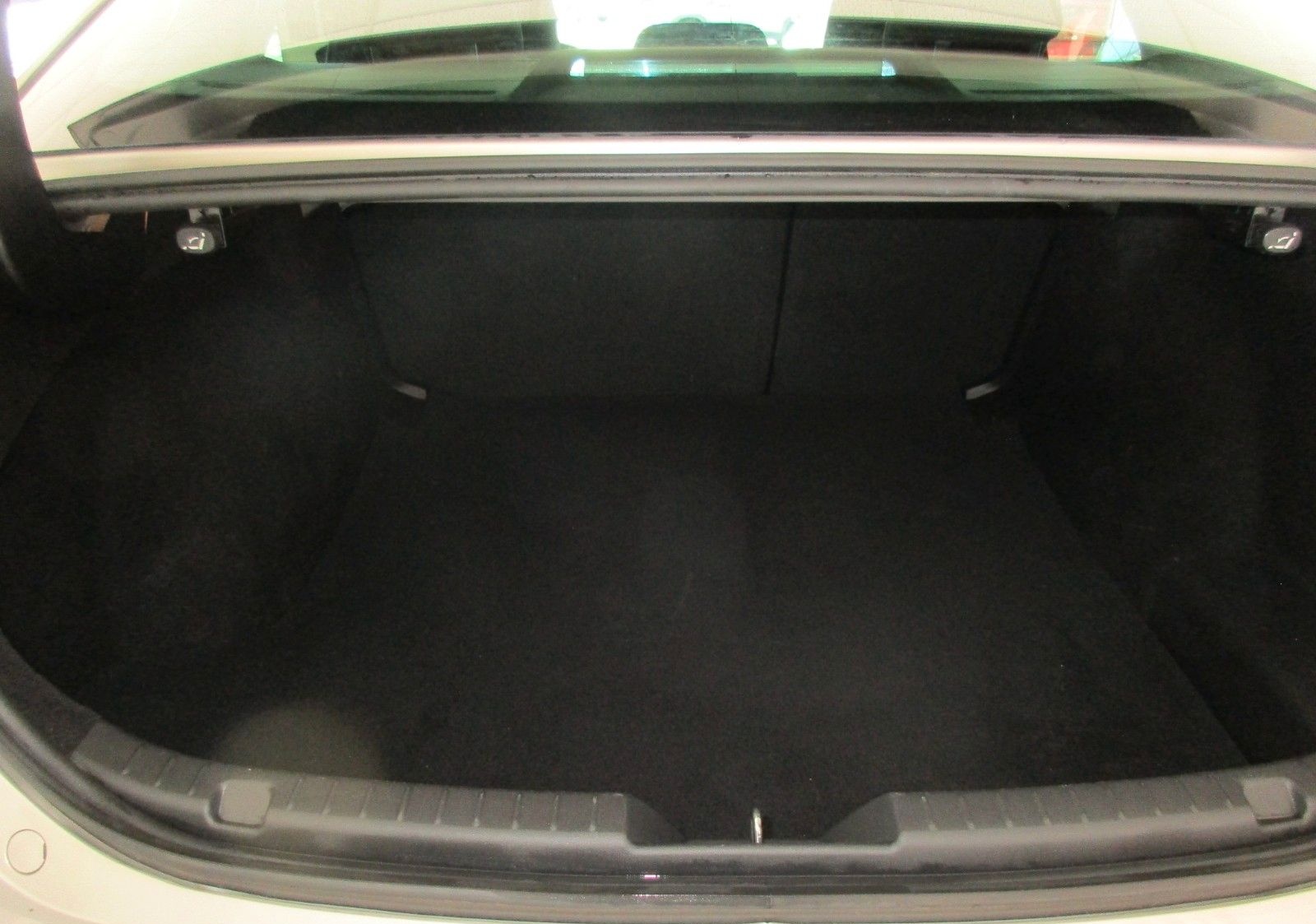 Mazda 3 e-SKYACTIV G 150 Drive Exclusive/Limo foto 9