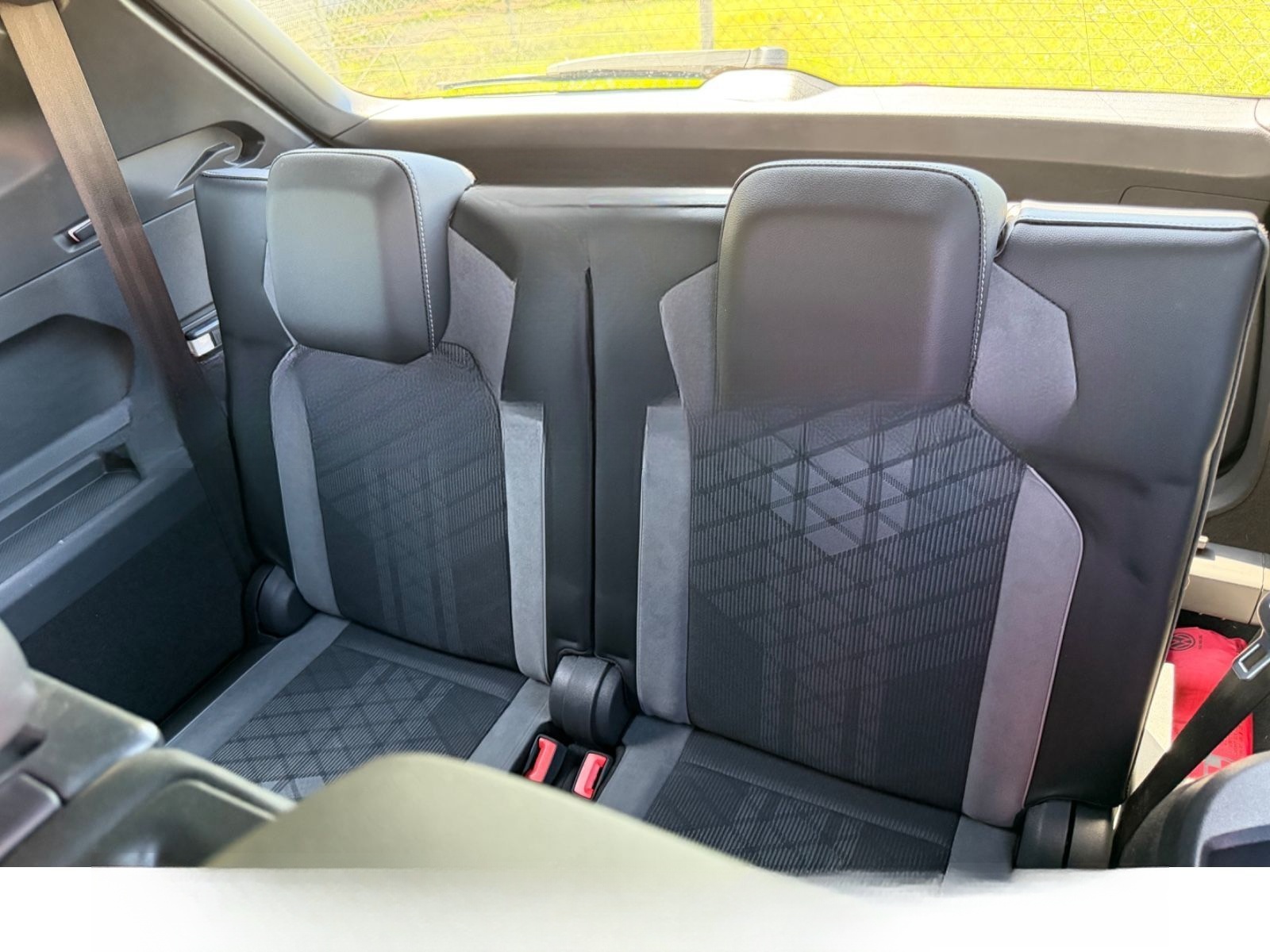 Volkswagen Tiguan Allspace R-Line 4Motion 7-SITZER-MATRIX foto 8