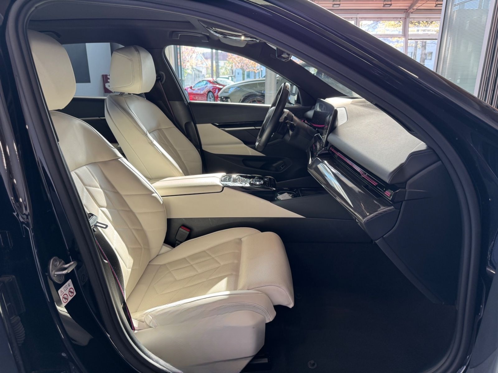 BMW 520d Limousine *M-Sport-PRO/PANO/H&K/ACC/HUD/DE* foto 14