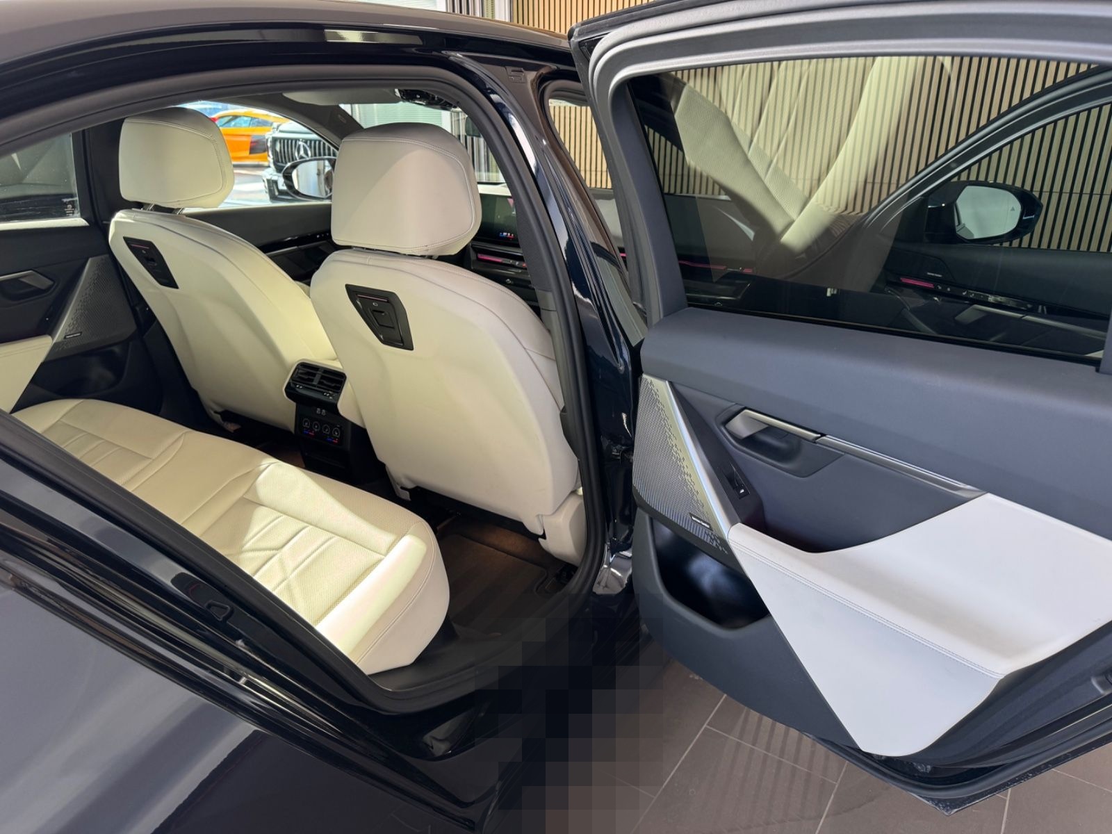 BMW 520d Limousine *M-Sport-PRO/PANO/H&K/ACC/HUD/DE* foto 17