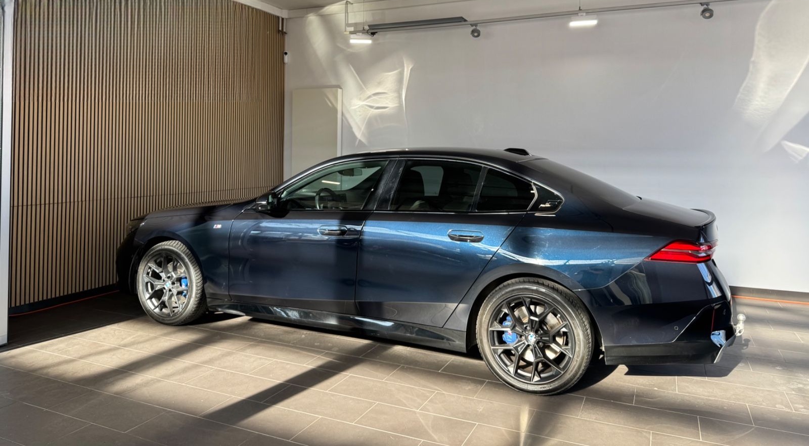 BMW 520d Limousine *M-Sport-PRO/PANO/H&K/ACC/HUD/DE* foto 5