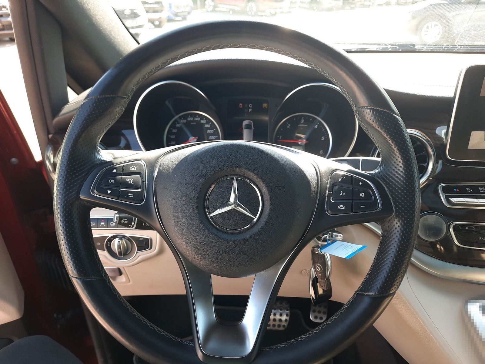 Mercedes-Benz V 300 d 4MATIC lang EDITION Avantgarde Edition foto 19