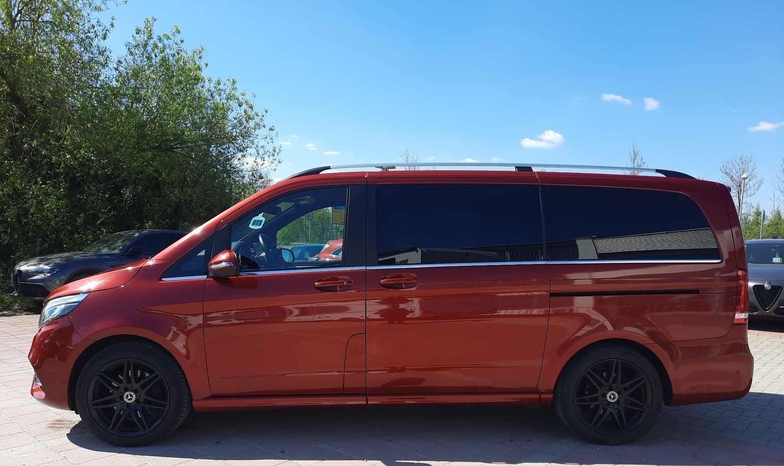 Mercedes-Benz V 300 d 4MATIC lang EDITION Avantgarde Edition foto 9