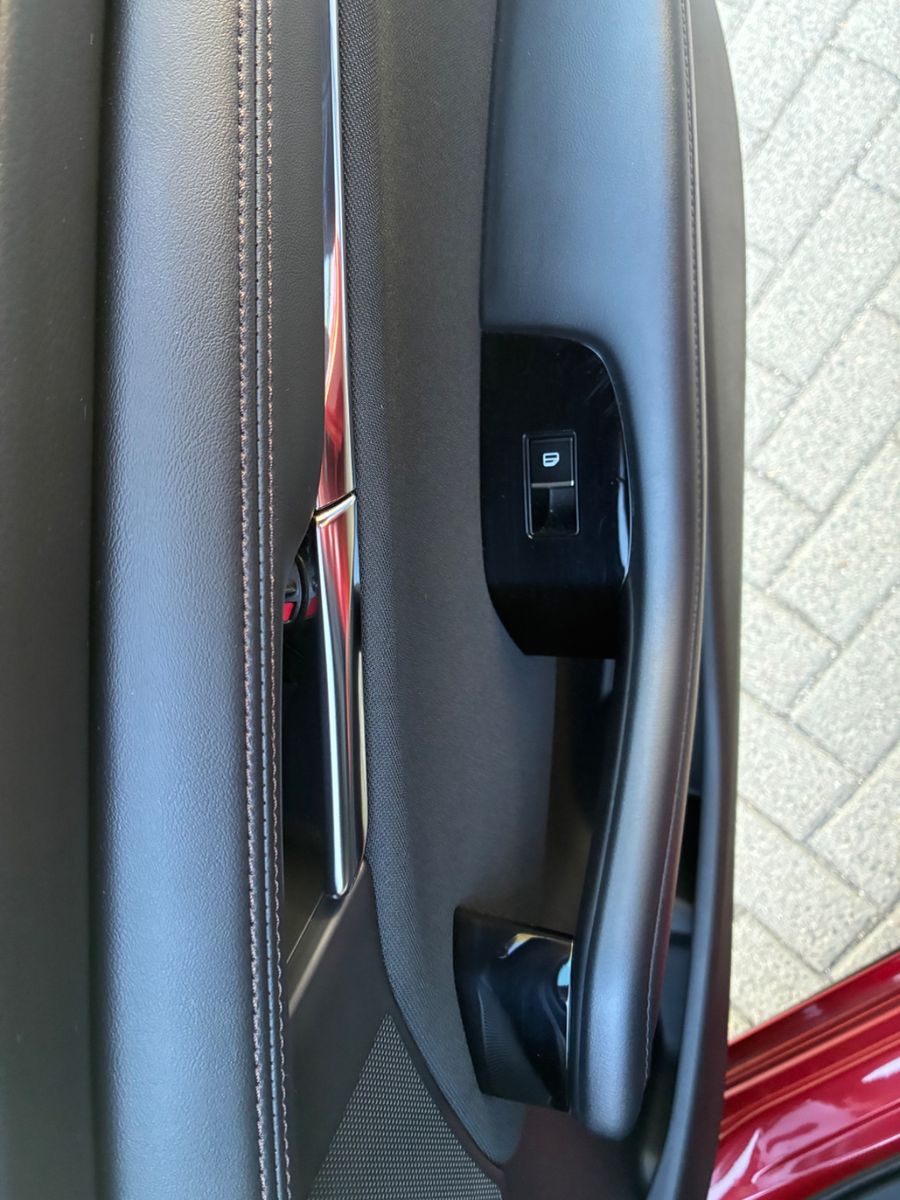 Mazda 3 2.5 e-SKYACTIV-G Centre-line DESIGN-PAKET  AT foto 25