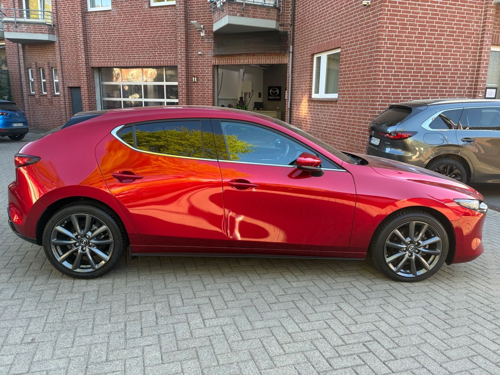 Mazda 3 2.5 e-SKYACTIV-G Centre-line DESIGN-PAKET  AT foto 6