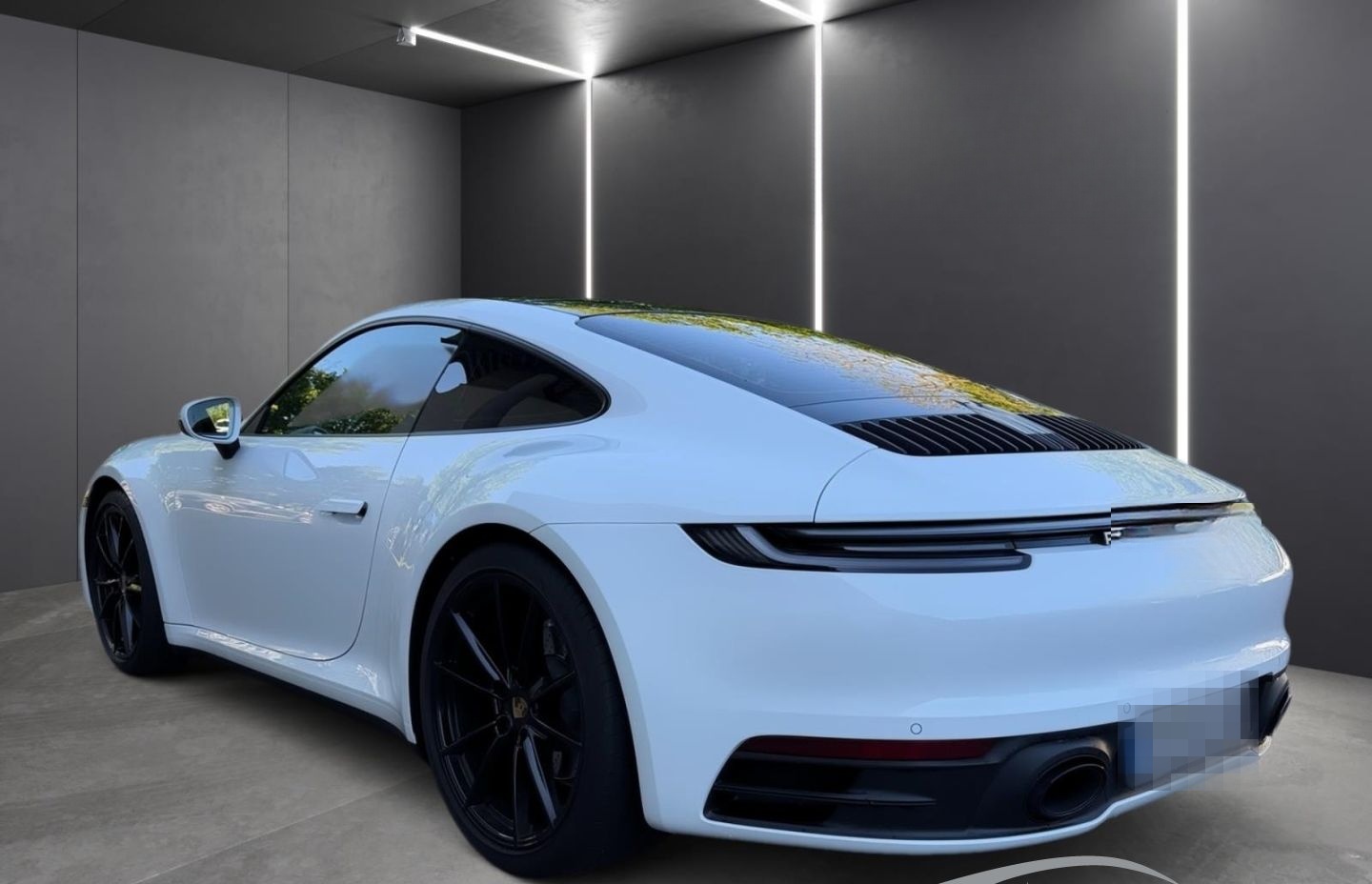 Porsche 911 Carrera 992 Approved LED Sportabgas Schiebed foto 4