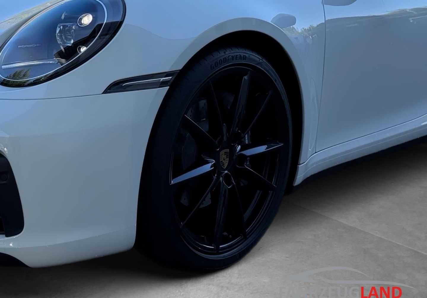 Porsche 911 Carrera 992 Approved LED Sportabgas Schiebed foto 6