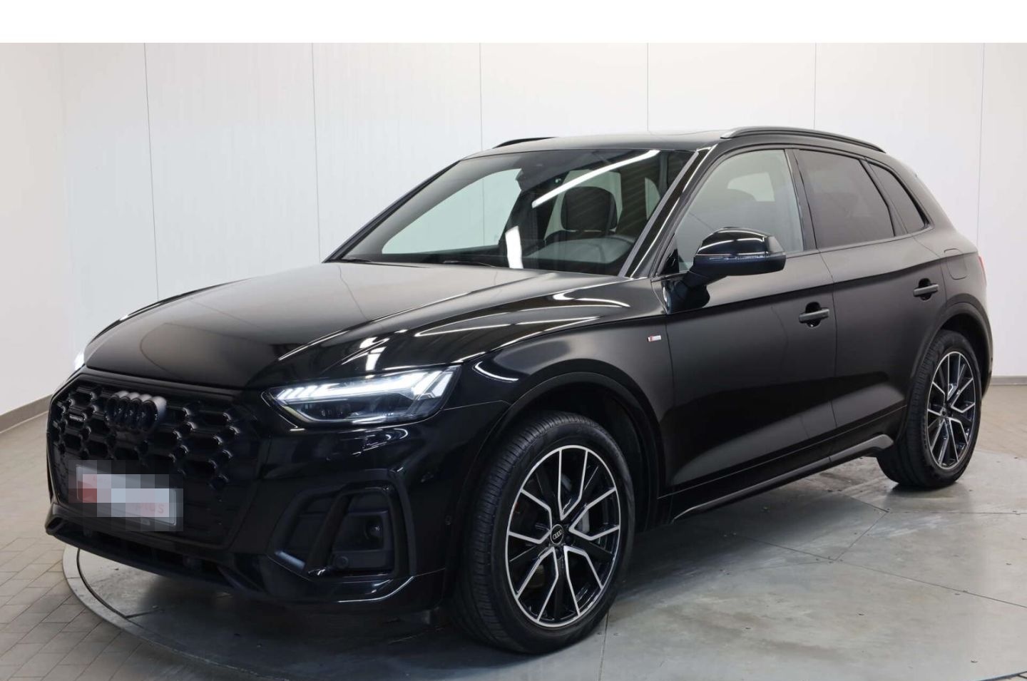 Audi Q5 55 TFSI e quattro foto 2
