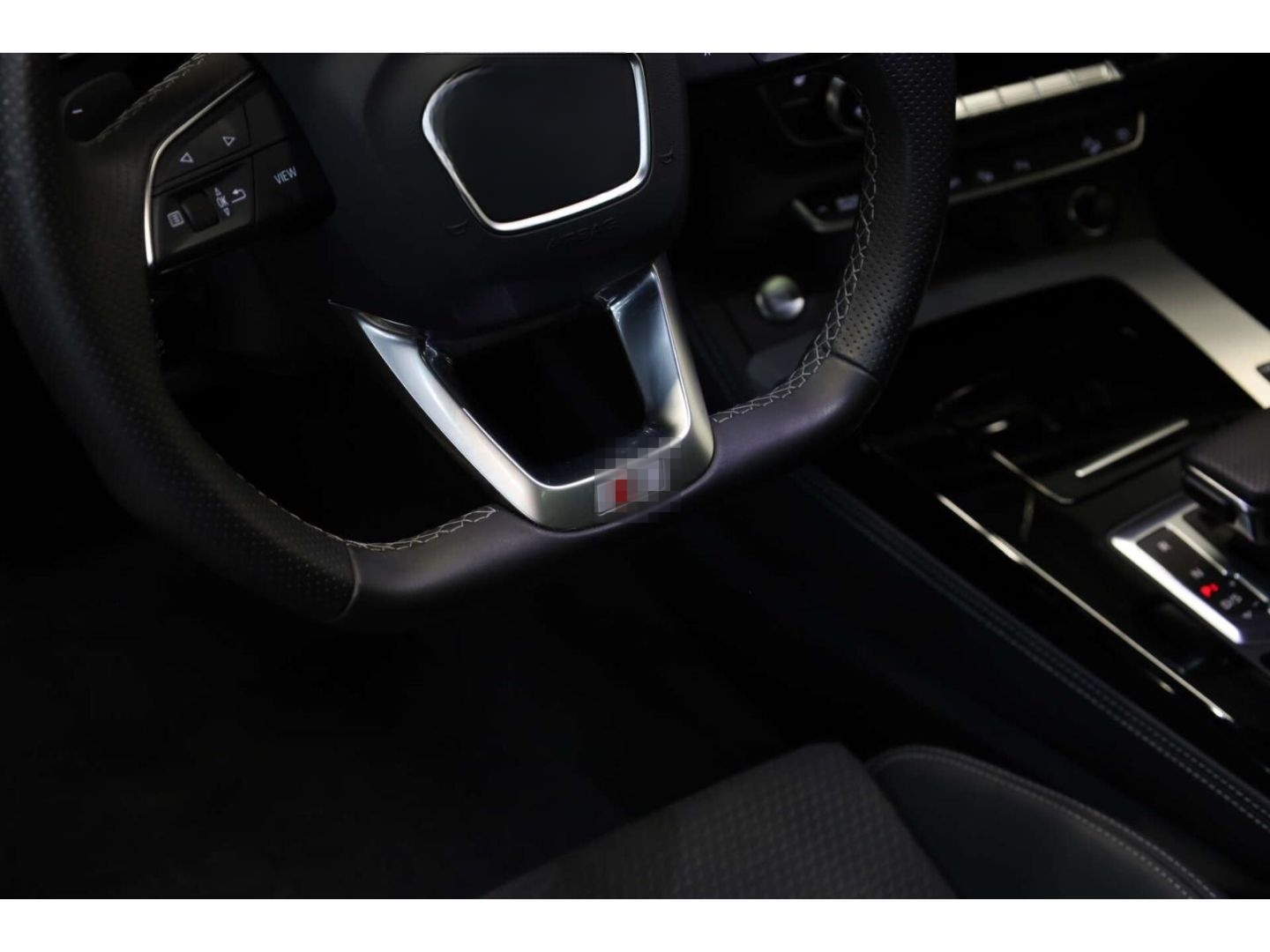 Audi Q5 55 TFSI e quattro foto 20