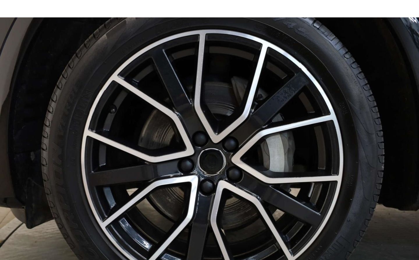 Audi Q5 55 TFSI e quattro foto 8