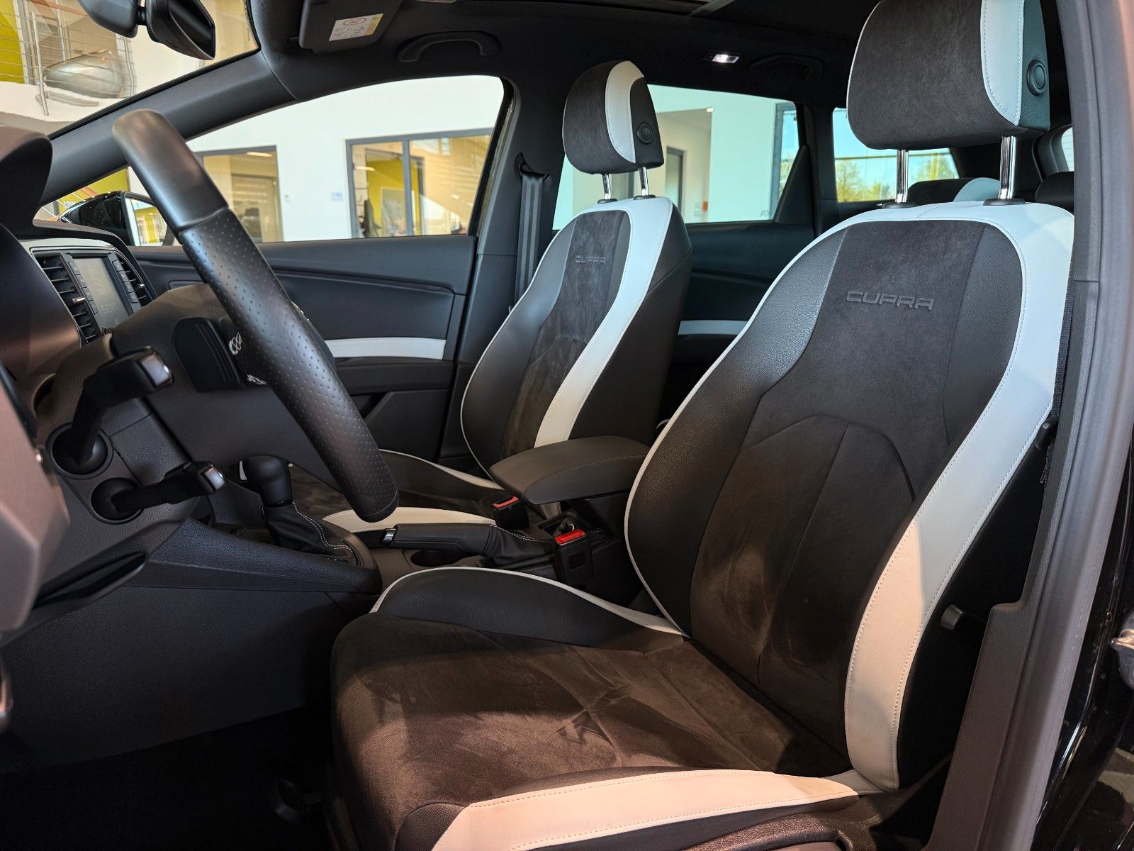 Seat Leon ST Cupra 290*Panorama*Soundsystem* foto 15