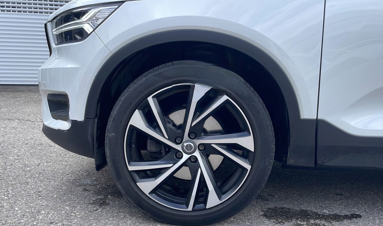 Volvo XC 40 R Design AWD Bluetooth Navi LED Vollleder foto 13