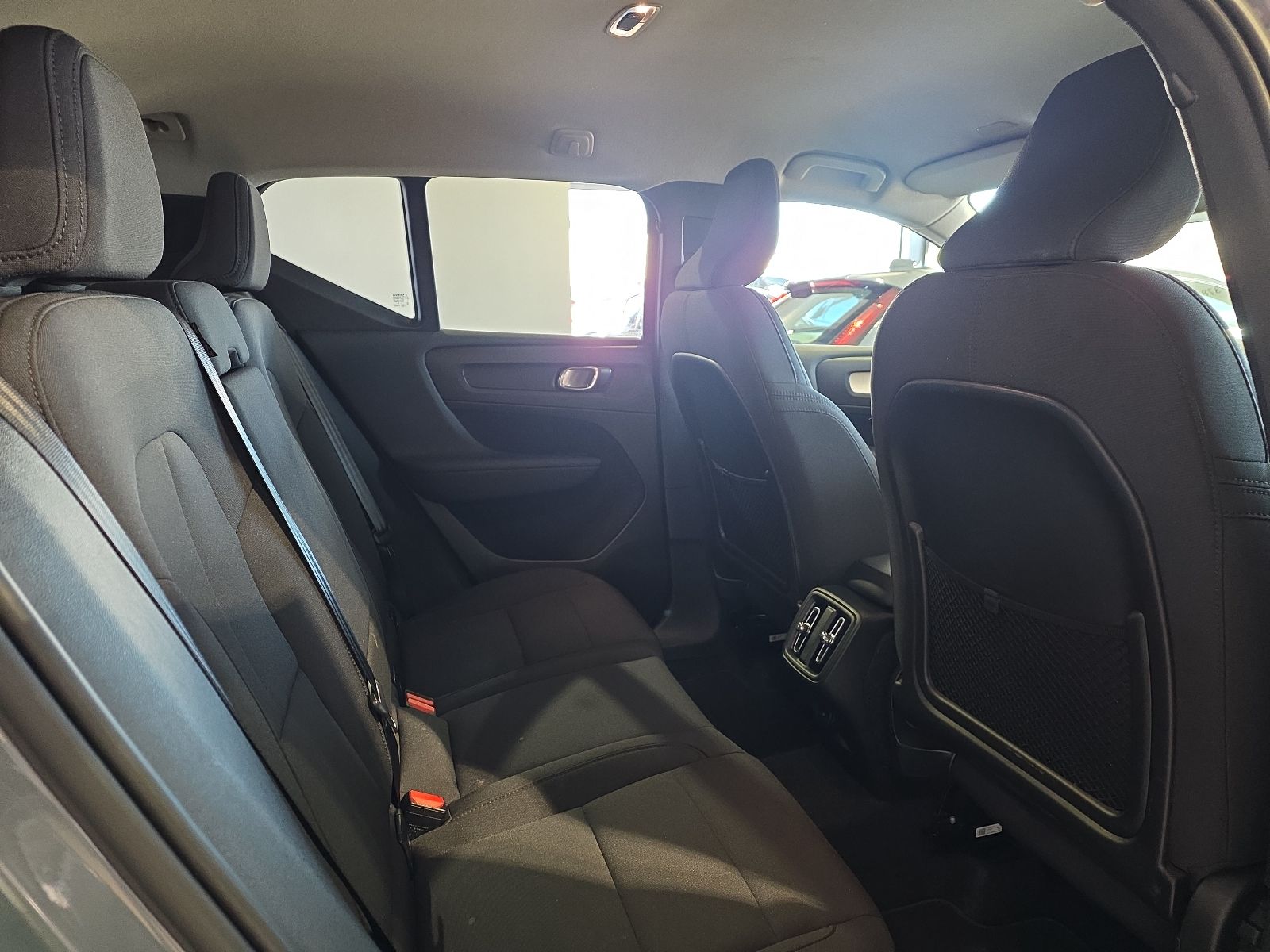 Volvo XC40 D3 Momentum Pro ACC BLIS Kamera LED Navi foto 13