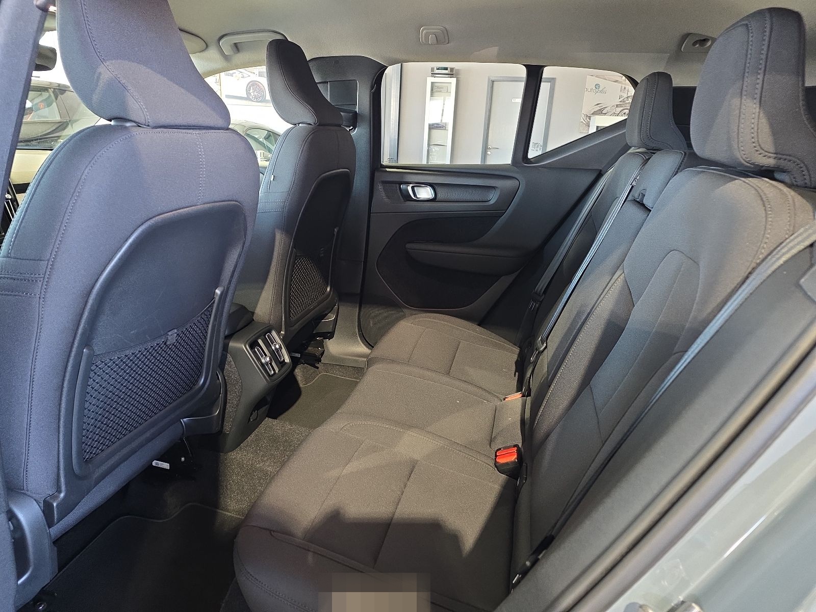 Volvo XC40 D3 Momentum Pro ACC BLIS Kamera LED Navi foto 16