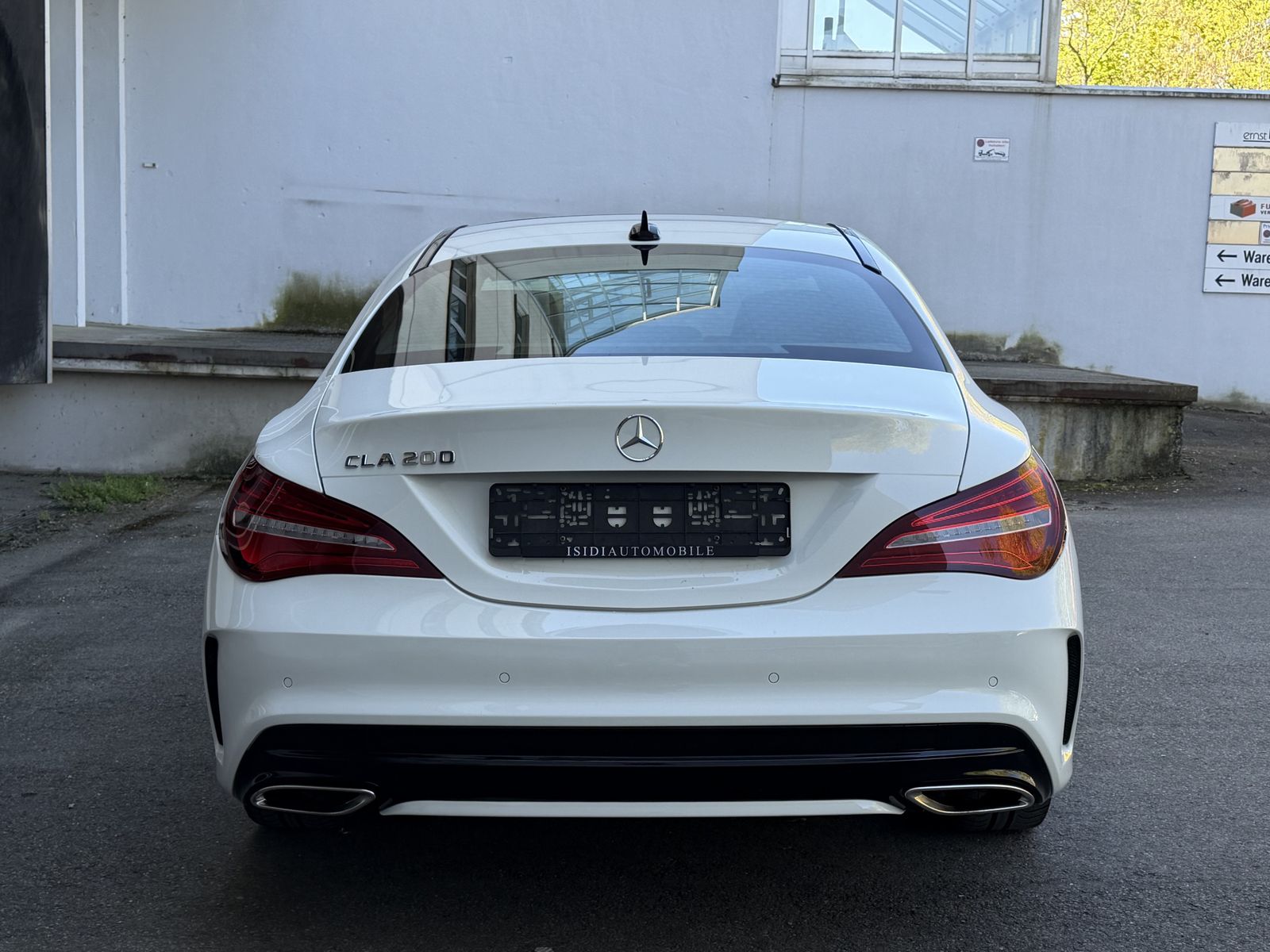 Mercedes-Benz CLA 200 Coupe AMG Edition LED Navi Pano RüKamera foto 5