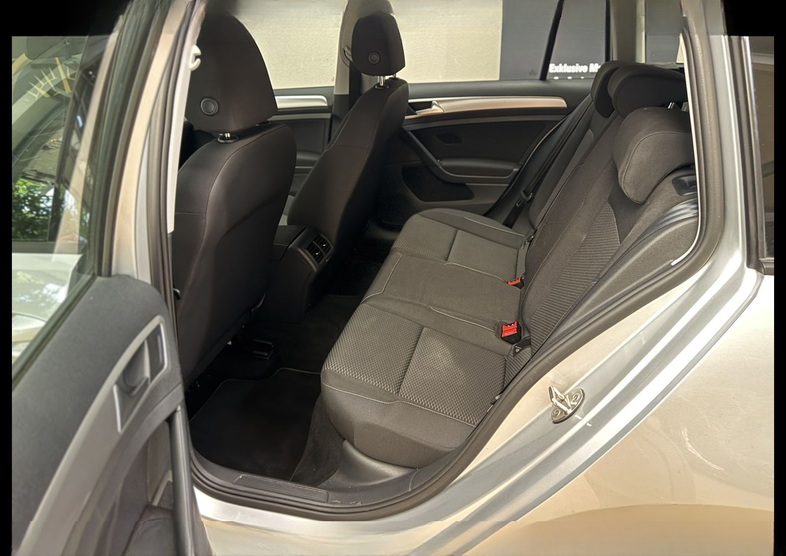 Volkswagen Golf VII Variant 1.6 TDI *LED*Navi*AHK*Klimaauto foto 17