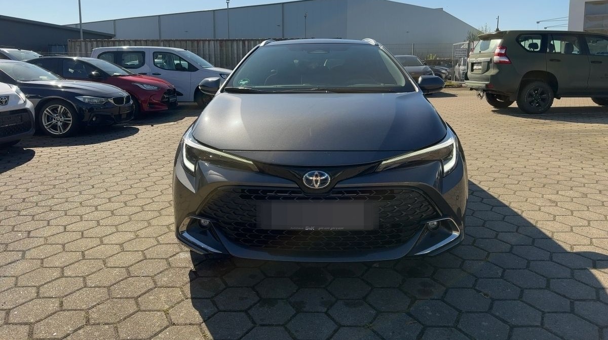 Toyota Corolla Touring Sports 2.0 Hybrid Team D*8-fach* foto 6