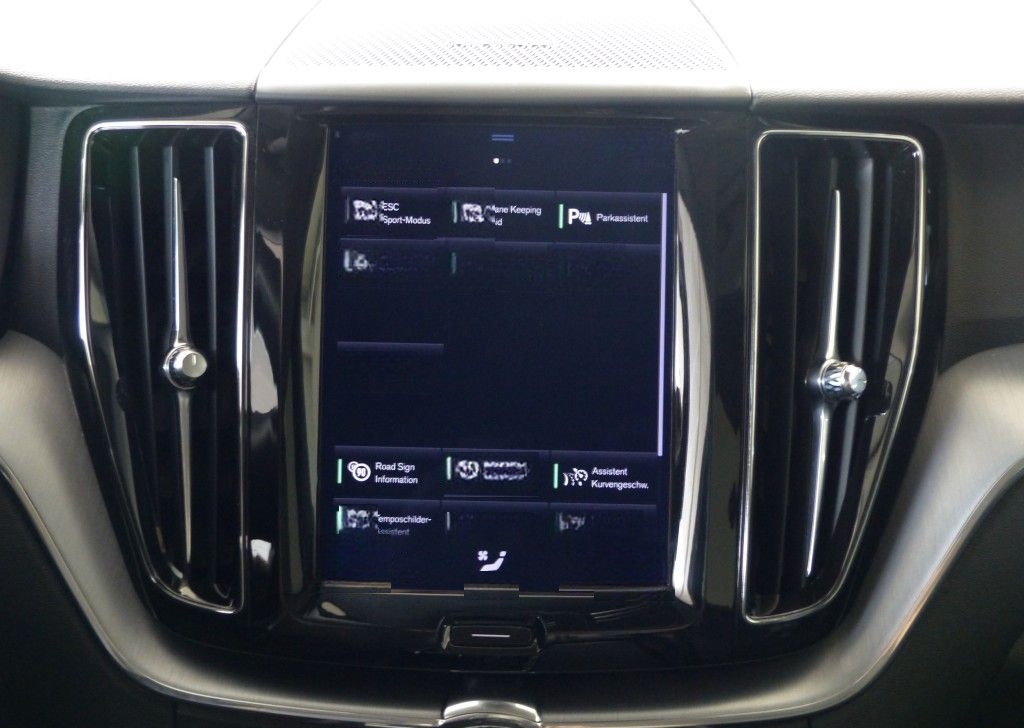 Volvo XC60 Momentum Pro 2WD Navi+LED+Harman+Totw+PDC foto 11