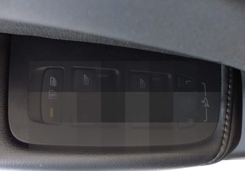 Volvo XC60 Momentum Pro 2WD Navi+LED+Harman+Totw+PDC foto 24