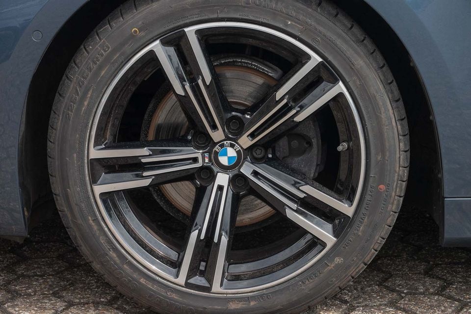 BMW 420i Cabrio M Sportpaket Navi Klima HiFi 360° foto 5