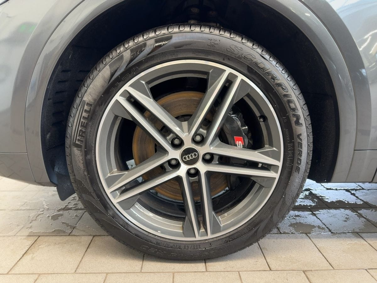 Audi SQ5 3.0 TDI quattro virtual AHK foto 19