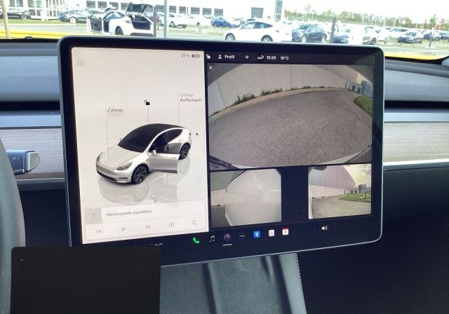 Tesla Model Y Long Range AWD foto 15