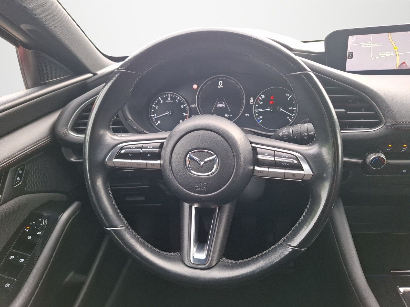 Mazda 3 Selection 2.0 SKYACTIV-X M-Hybrid KLIMA / LED  foto 11