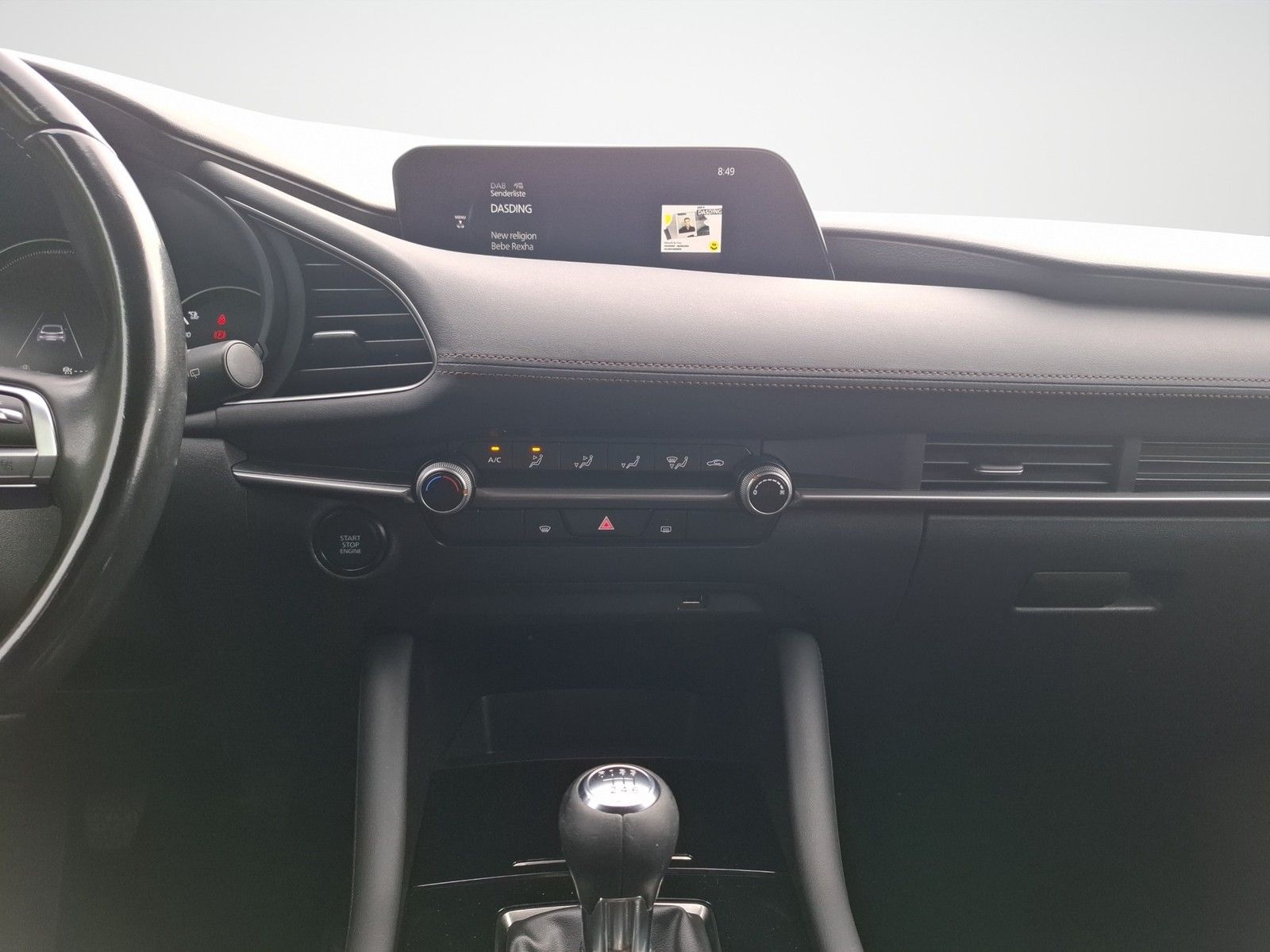 Mazda 3 Selection 2.0 SKYACTIV-X M-Hybrid KLIMA / LED  foto 14