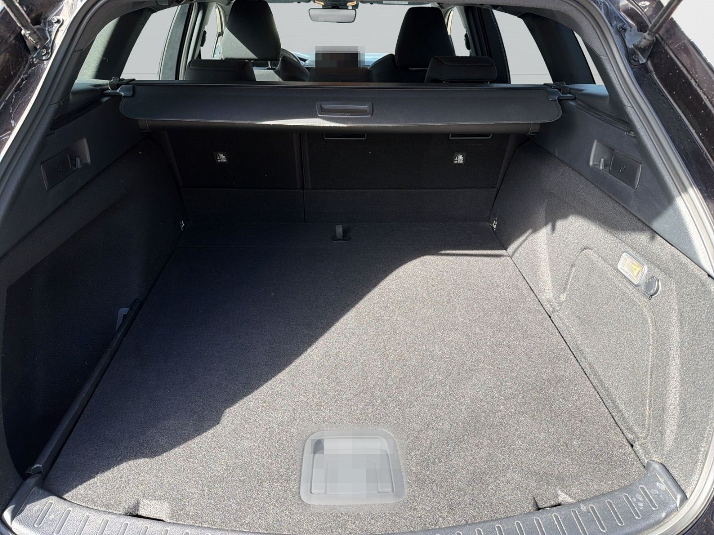 Toyota Corolla 2.0 Hybrid Touring Sports Club+LED+Klima foto 8