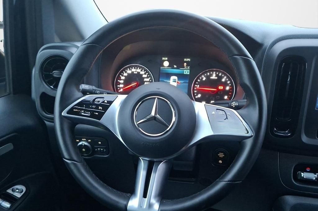 Mercedes-Benz VITO 116 TOURER NEUES MODELL AHK 2,5t KAM NAVI foto 12