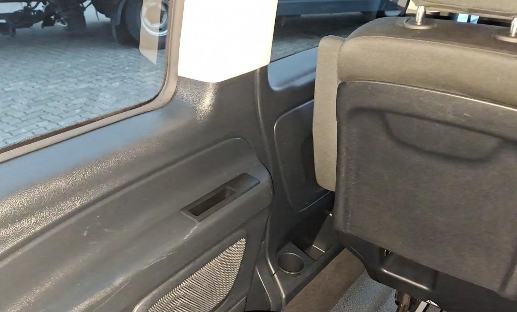 Mercedes-Benz VITO 116 TOURER NEUES MODELL AHK 2,5t KAM NAVI foto 18