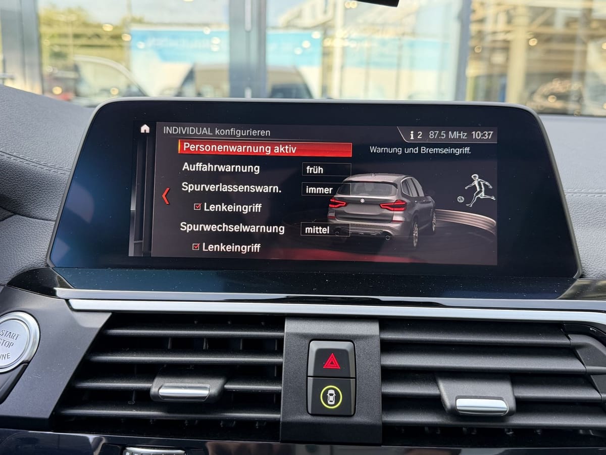 BMW X3 xDrive30d Luxury Line Head-Up AHK Pano DA+ PA foto 14