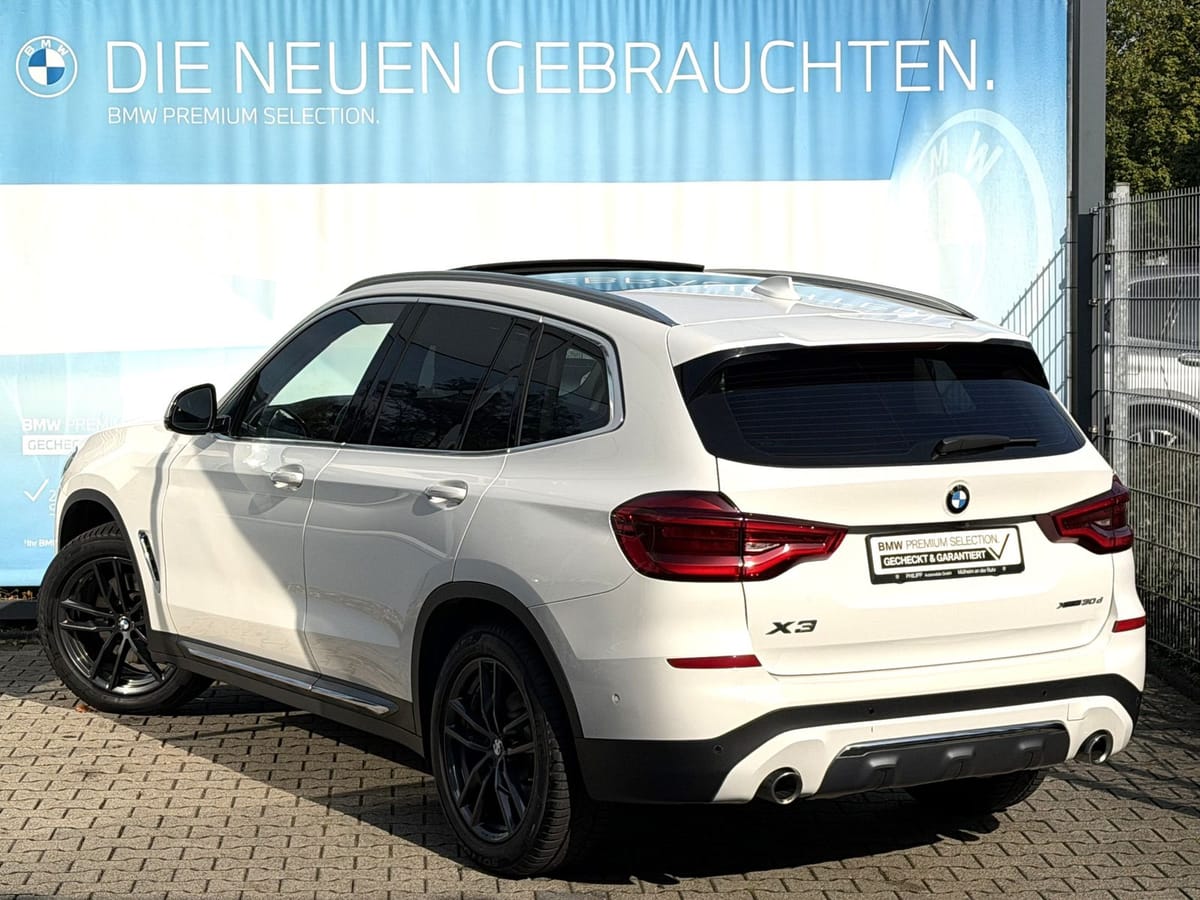 BMW X3 xDrive30d Luxury Line Head-Up AHK Pano DA+ PA foto 23