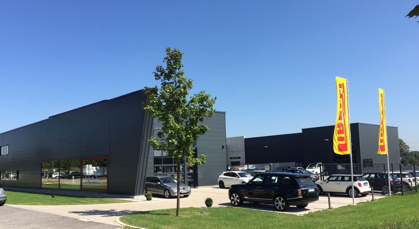 Porsche Macan 245 PS-1.HAND-ALLRAD-KAM-PANO-AHK-MÜNCHEN foto 2